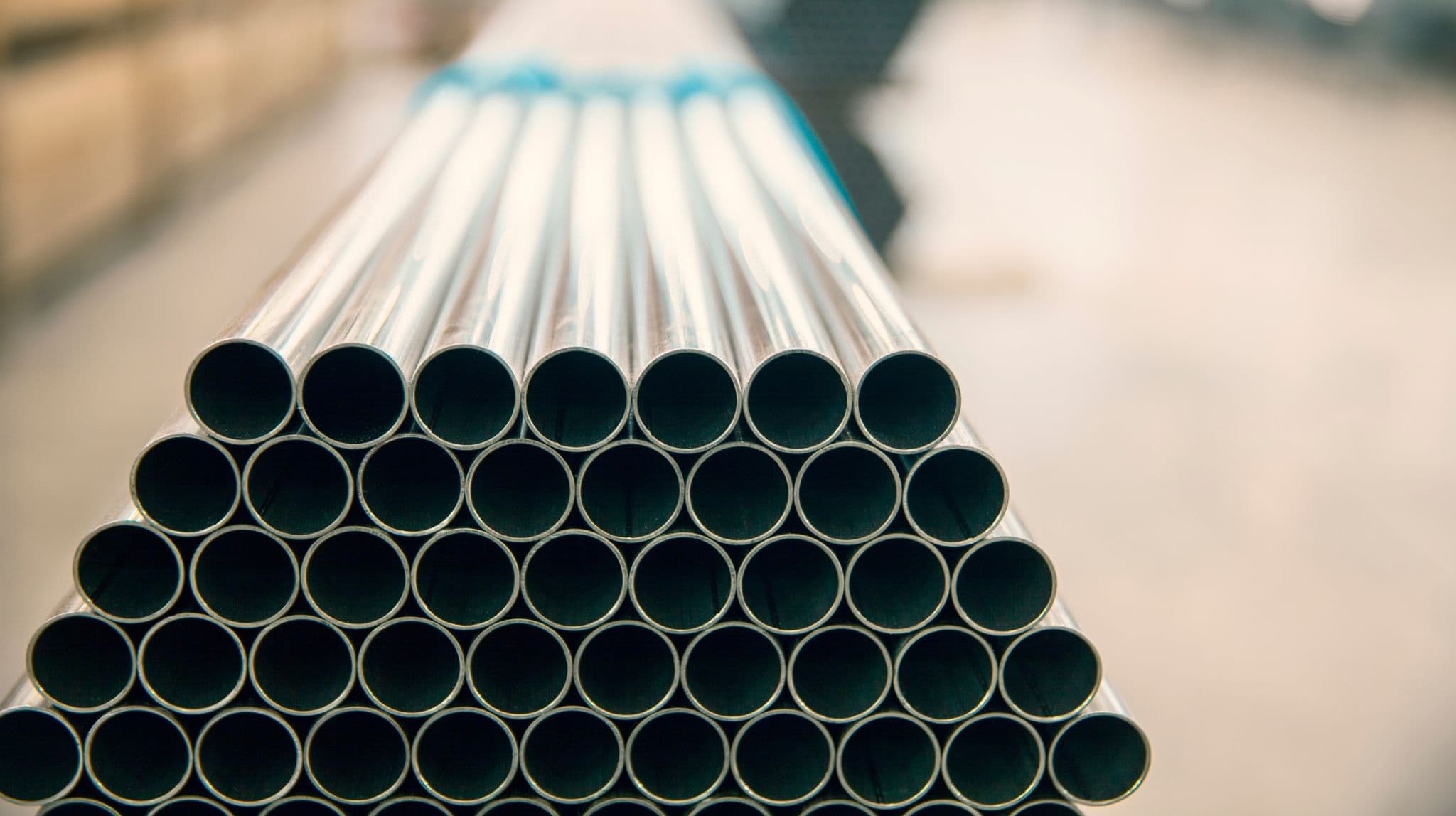 Why are MS Pipes the preferred choice for high-rise buildings?